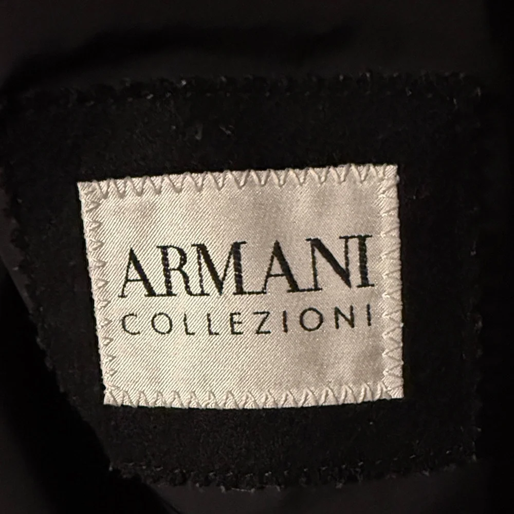 Armani Collezioni Black Windbreaker Jacket - Picture 2 of 3